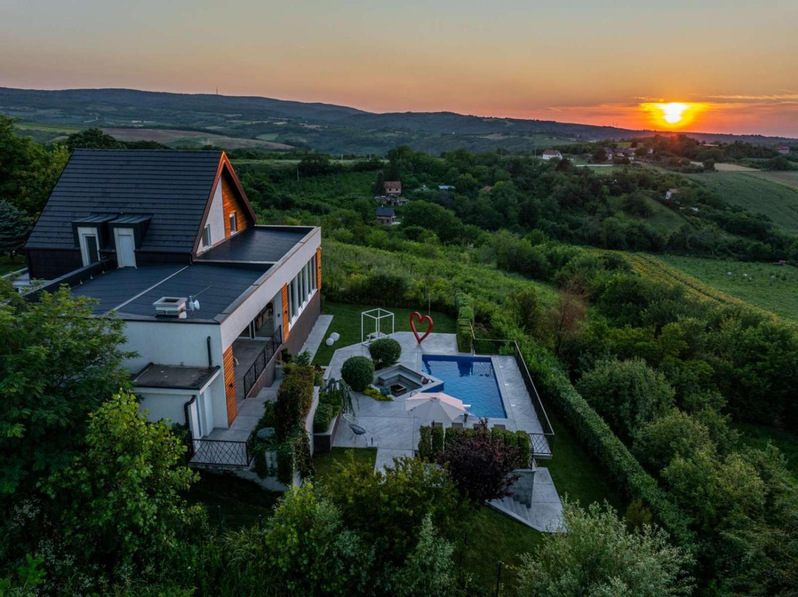 Riverside Pool Villa-Sremski Karlovci Exterior foto